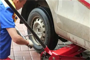 红原附近拖车24小时服务热线电话