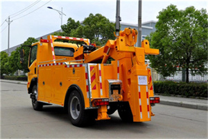 红原高速路拖车费